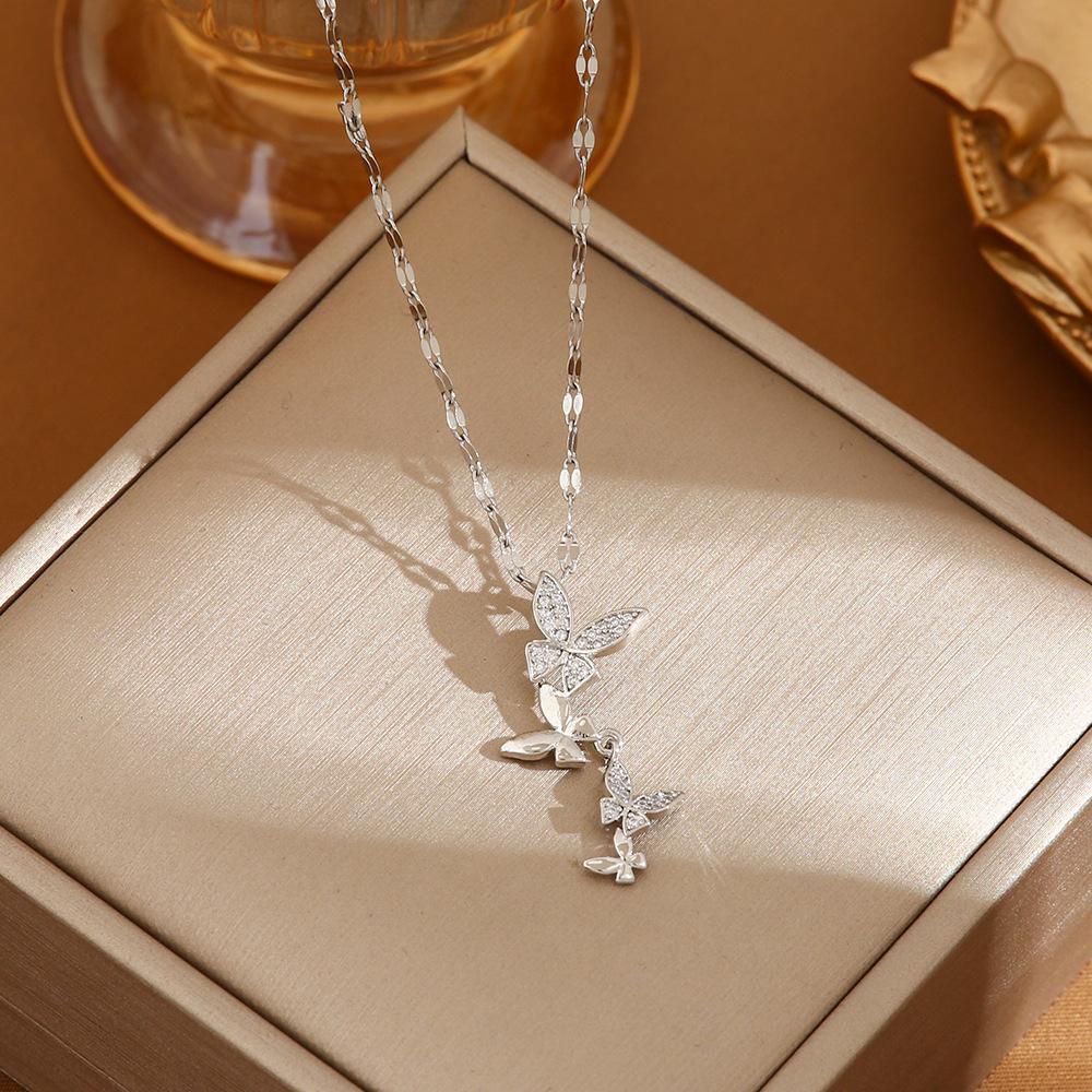 Elegant Butterfly Pendant Necklace for Ladies Exquisite High-End Stainless Steel Jewelry for Party Birthday Gift