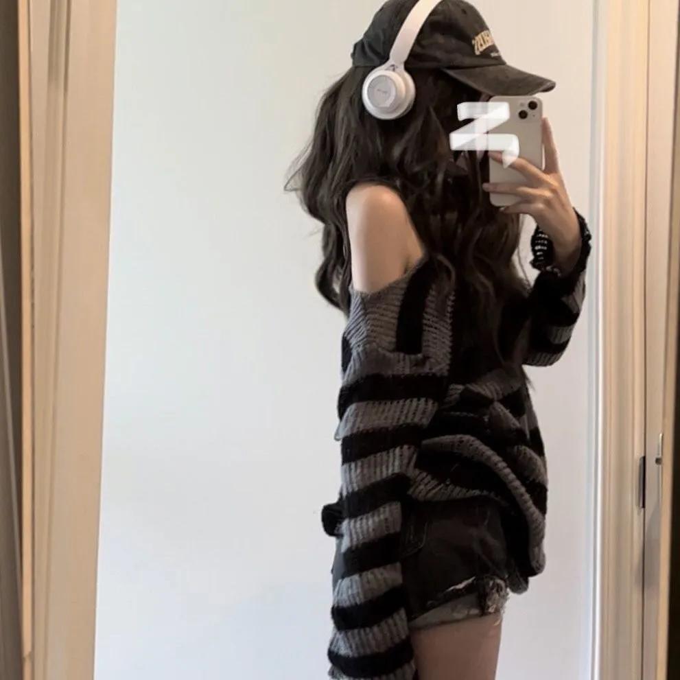 Gothic Streetwear Striped Knitted Sweater Women Harajuku Punk Hollow Out Jumper Hole Loose All-match Tops