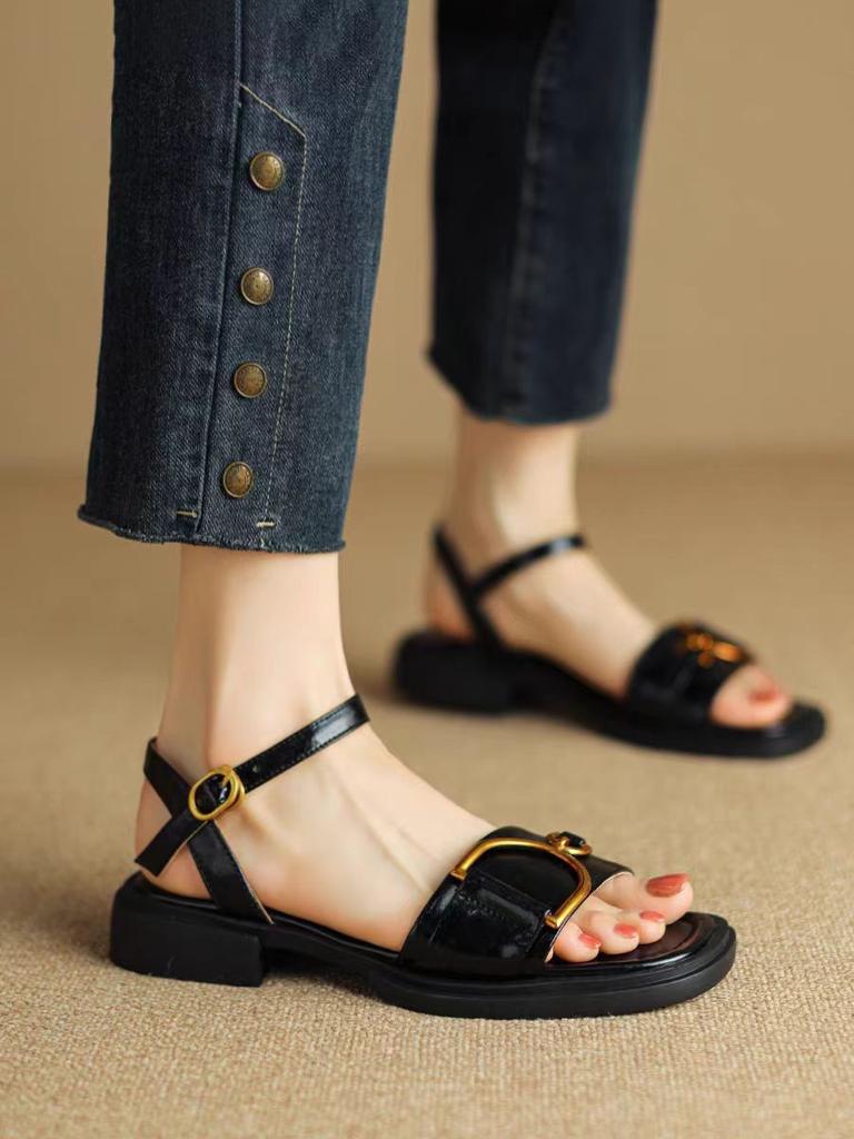 Open-toed Sandals Women's 2025 New Summer Large-size Retro Flat-bottomed Casual Versatile One-word Belt Women's Sandals