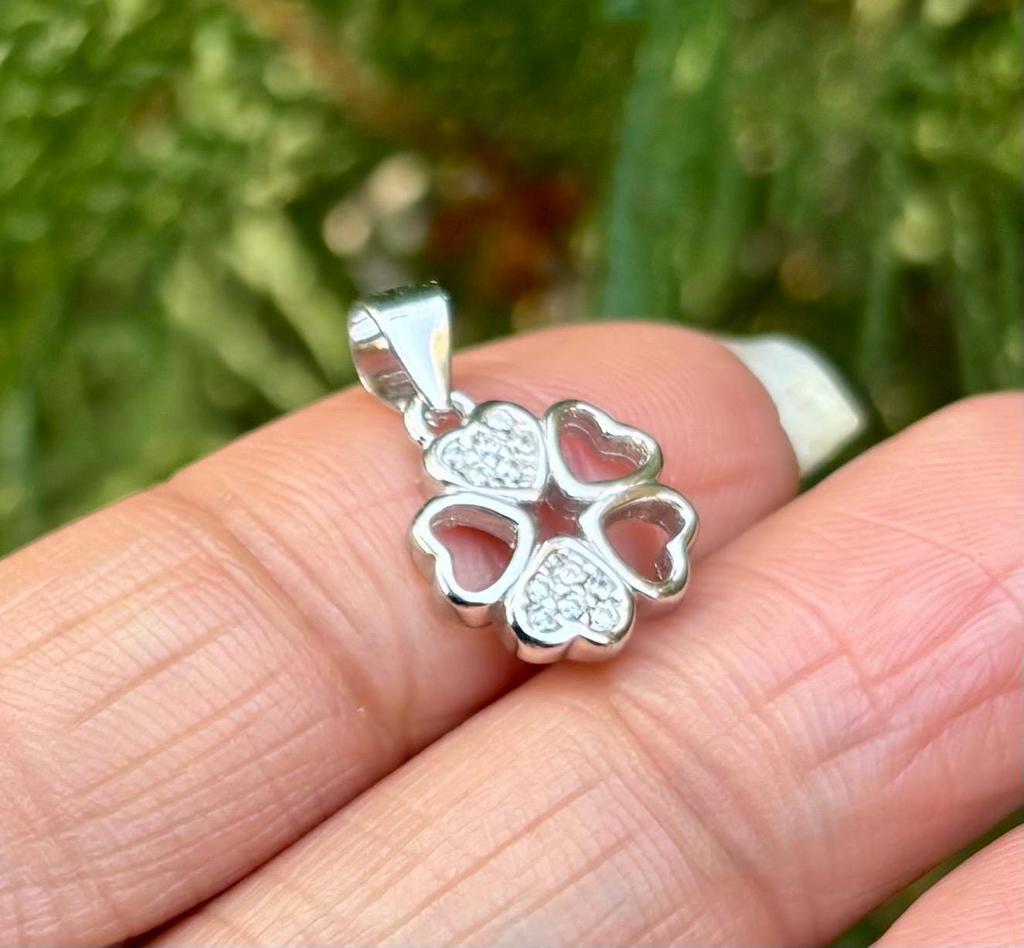 925 Sterling Silver Cz FLOWER FLORAL Charm Pendant, High Polish, Simple Design Elegant, Minimal Minimalistic Jewelry, Charm Pendant, 1.26 Gm