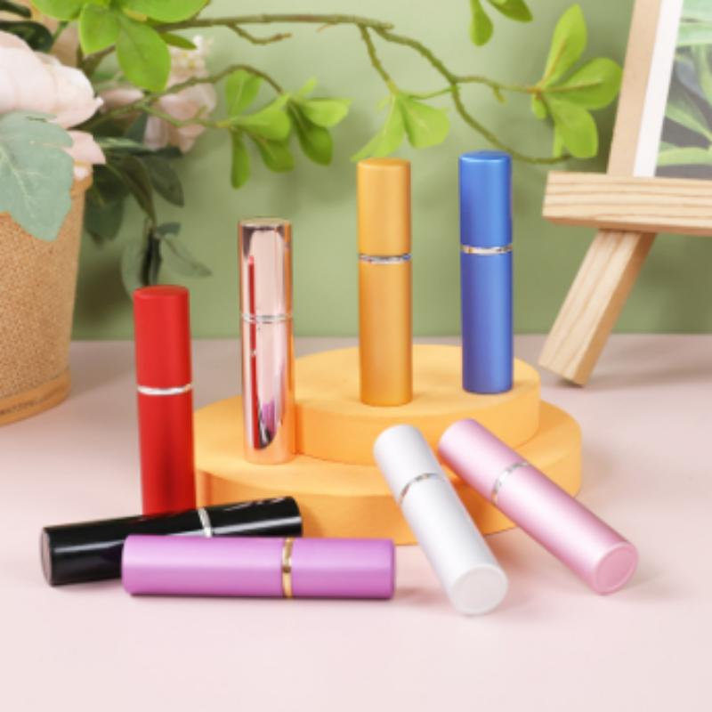 5mL/8ML Taşınabilir Mini Yeniden Doldurulabilir Parfüm Şişesi Sprey Koku Pompası Boş Kozmetik Kapları Atomizer