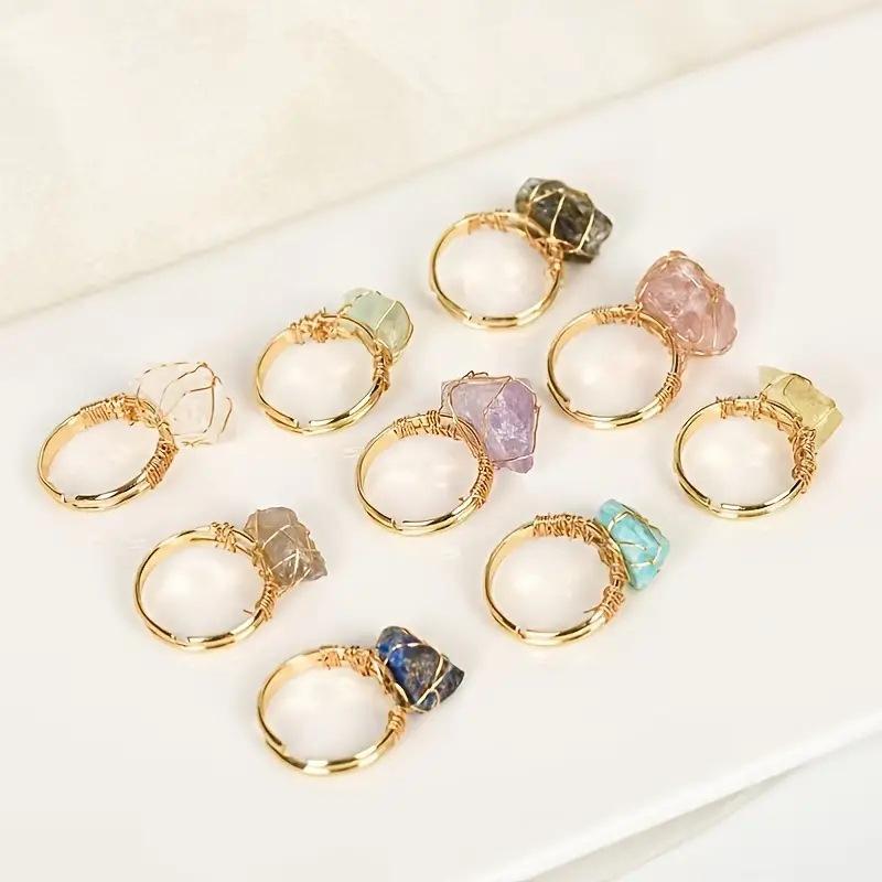 Lebender Ring aus Naturstein, unregelmäßiger Rohstein, Amethyst, weißer Kristall, handgewickelter, verstellbarer Seidenring.