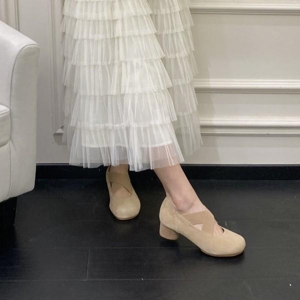 

Versatile summer models, shallow mouth, round head, thin cross elastic belt, thick heel, Mary Jane shoes 2025 new workplace shoes for women 34 абрикосовый