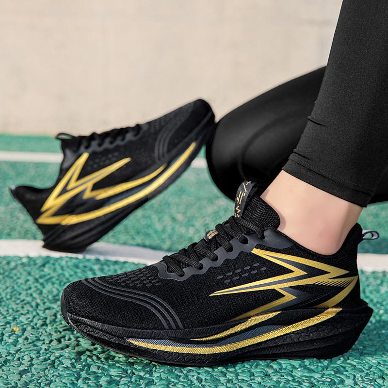 Scarpe da corsa da uomo Sneakers sportive da uomo traspiranti Stringate Comfort Scarpe da passeggio casual Calzature da allenamento atletico