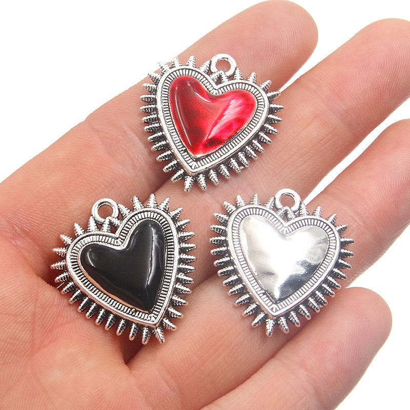 25x27mm Retro Gothic Heart Drip Oil Pendant for DIY Bracelet and Necklace Jewelry