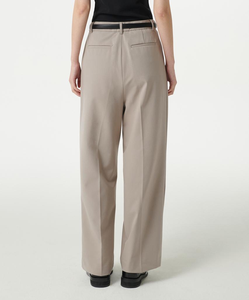 MUSINSA STANDARD WOMAN Women'S Lightweight High-Waisted Wide Hidden Banding Slacks [Light Beige]