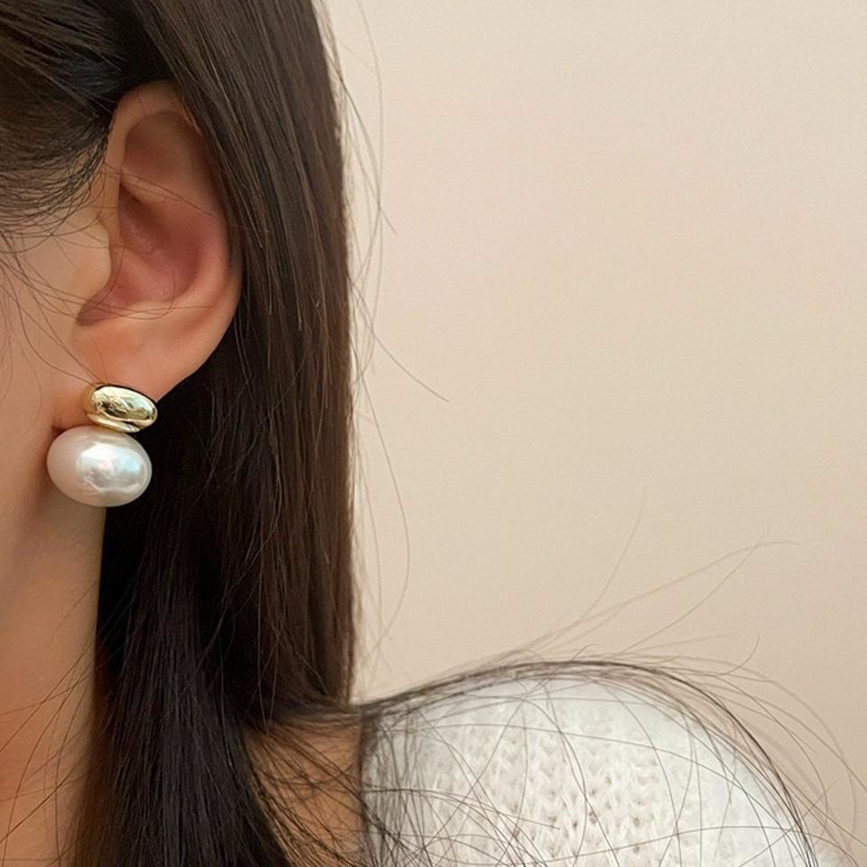 Yupsk French Gold Color Bean Spliced Flat Pearl Earring for Women Korean Fashion Smooth Pearl Ear Accessories Gift For New Year