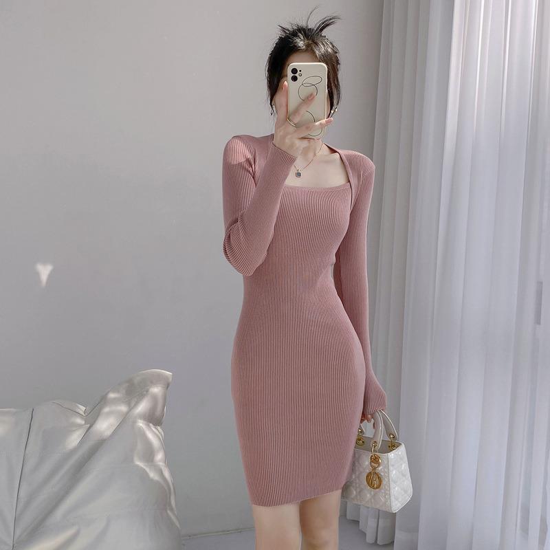 

Женское трикотажное платье с квадратным вырезом на осень/зиму: Приталенная модель, облегающая бедра, шерстяная мода L 55—62.5 kg розовый