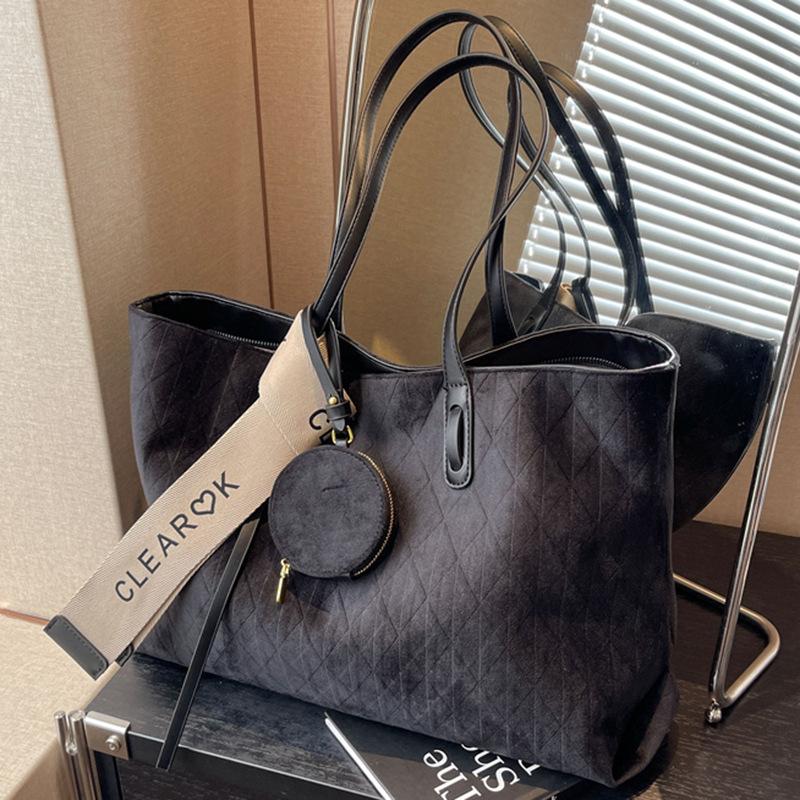 Large capacity bag women's new autumn fashion student class shoulder tote bag commuter bag