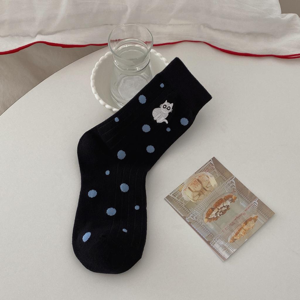 Ladies Spring and Summer New Trend Cartoon Black and White Cat Love Polka Dot Pure Cotton Tube Socks