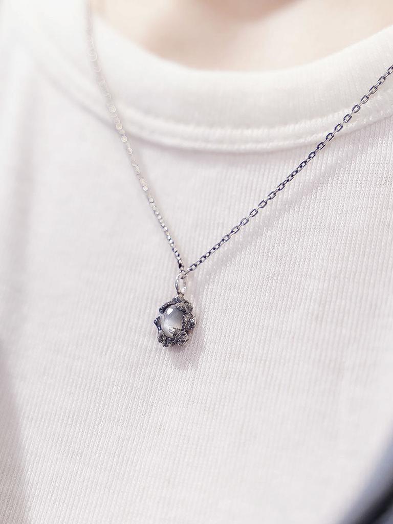 Harang Hr 207N_Grey Moonstone Necklace
