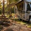 Rostbeständige Metall-Dusch-Teleskop-Gartendusche, Camping mit Stativfuß, 9-strahlig, Einfache Bedienung, Wasserventil-Einstellungen, Höhenverstellbar, Tragbar
