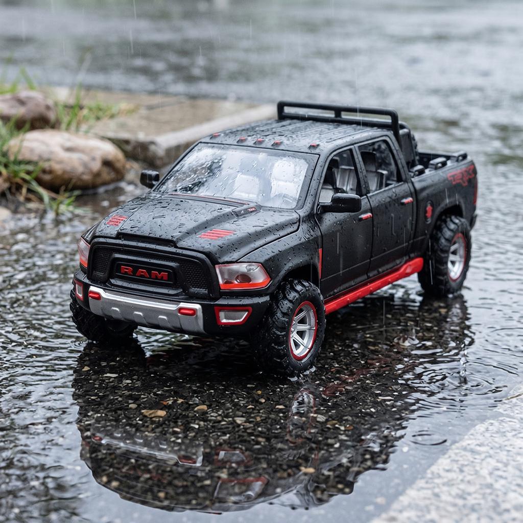 1:32 Ram TRX Off Road Modified Pickup Truck Alloy Diecast Model Car Sound Light Toys Collection Hobbies Gifts Toy