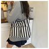 Large capacity contrasting striped tote bag retro literary and artistic portable canvas shoulder bag casual commuter bag