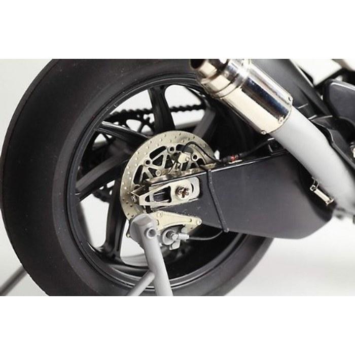 Top Studio Yamaha YZR-M1 2009 Detail-Up Set Tamiya 1/12 TD23062 White