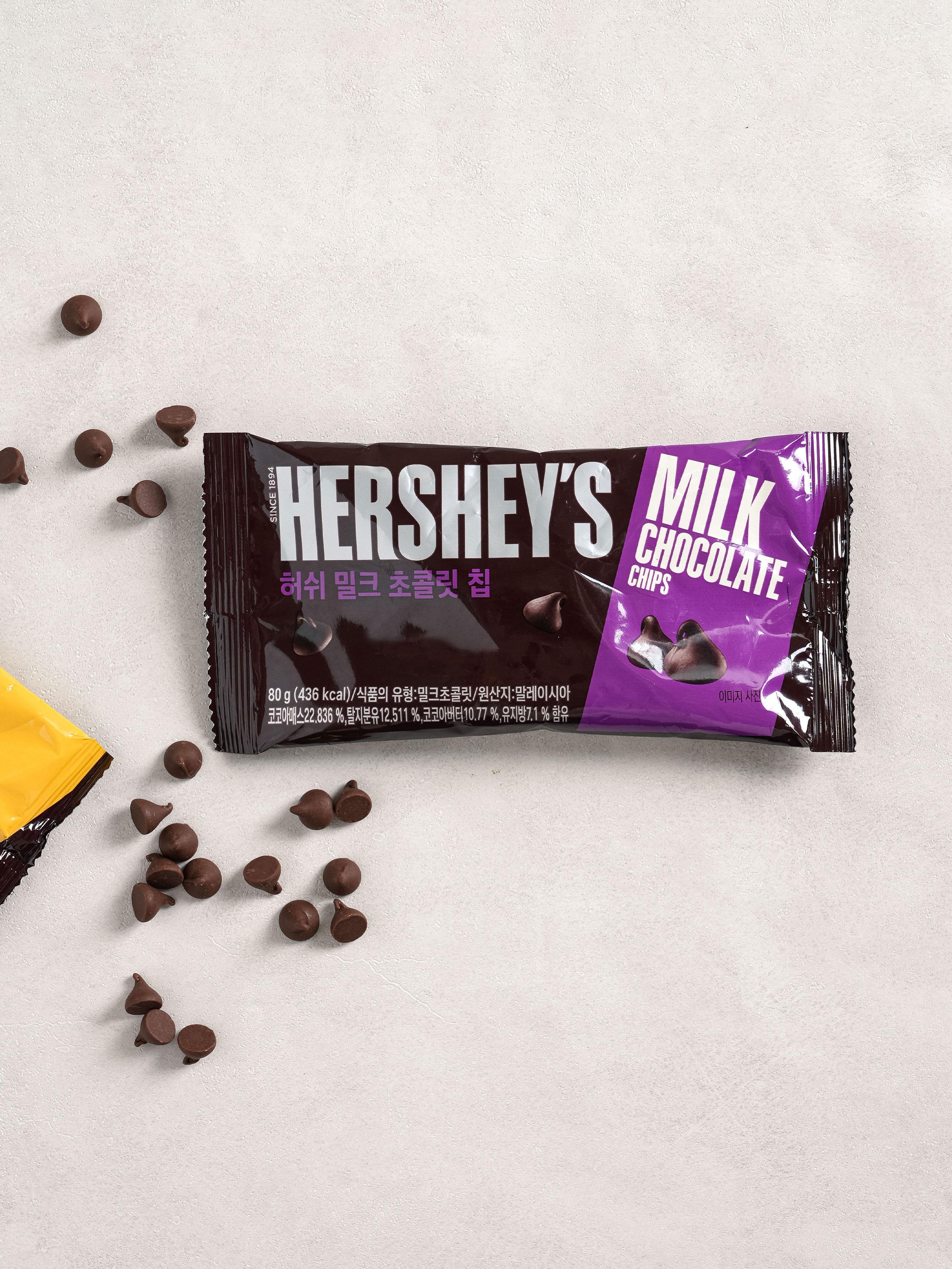 Hershey s Milk Chocolate Chips 80g 1ea