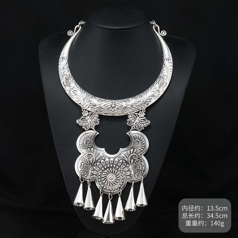 A few collars handmade features Dong Miao silver necklace retro dance performance Guizhou Miao accessories women