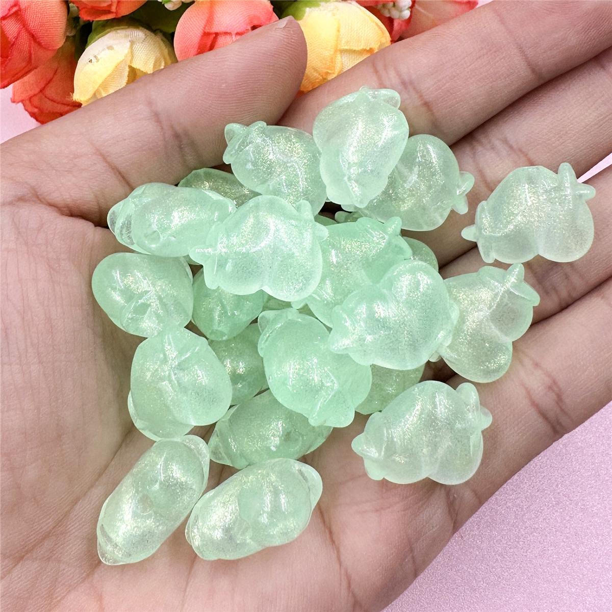 

50 шт., материал ручной работы, ожерелье, браслет, ювелирные аксессуары, подвески, акриловые креативные бусины в форме сердца с отверстием, свободные бусины 14,2*20,3 мм зелёный