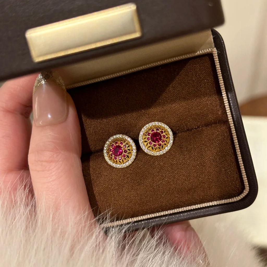 Retro Exquisite Round Red Cubic Zircon Gold Color Stud Earrings Inlaid Small Cz Party Birthday Ear Accessories Jewelry For Women