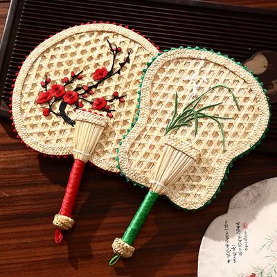 Traditional Style Handmade Embroidered Woven Cattail Fan, Portable Hanfu Fan, Chinese Style, High Aesthetic Value, Summer Mosquito Repellent, Portable