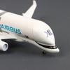 20cm Bílý velrybí transportní letoun A300-600 Beluga Airlines Model letadla Transportní Beluga Odlitek ze slitiny Model letadla Hračka