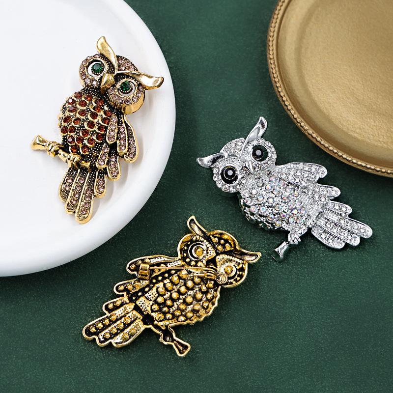 European Retro Rhinestone Owl Brooch - Animal Shaped Lapel Pin for Fashionable Suit Accessory