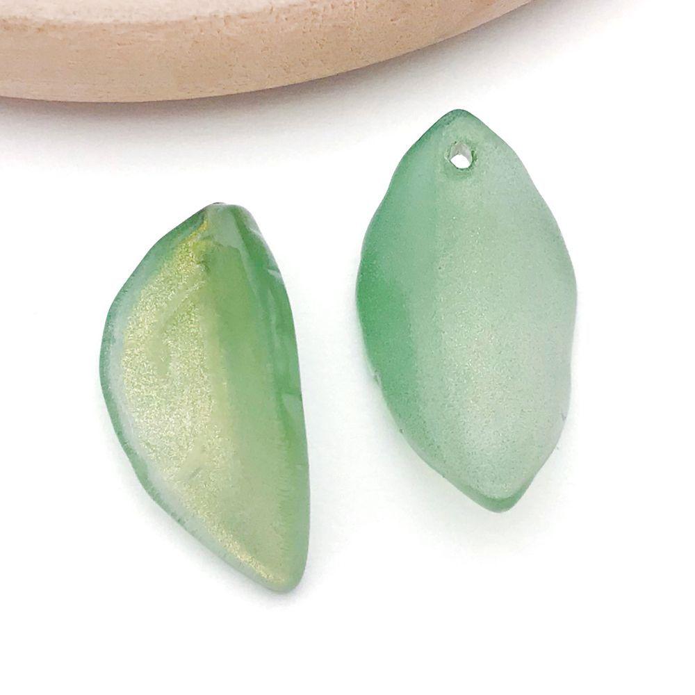 Set of 20 Green Transparent Faux Glass Leaf Pendants for DIY Bracelets, Necklaces, and Video Accessories.