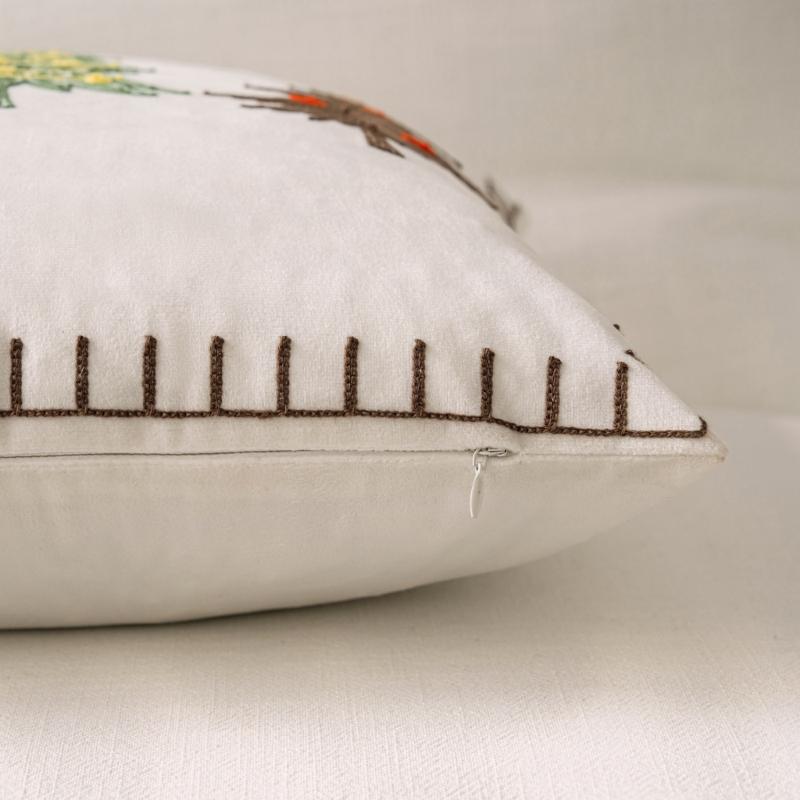 Festive Plush Pillowcase Christmas Tree Design Throw Pillow Cover Short Plush Component For Sofa Bed Decoration