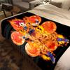 1pz Coperta in Flanella con Stampa Son Goku, Alta Qualità per Tutte le Stagioni, Decorazione per la Casa, Calore e Comfort, Perfetta per Regali di Natale