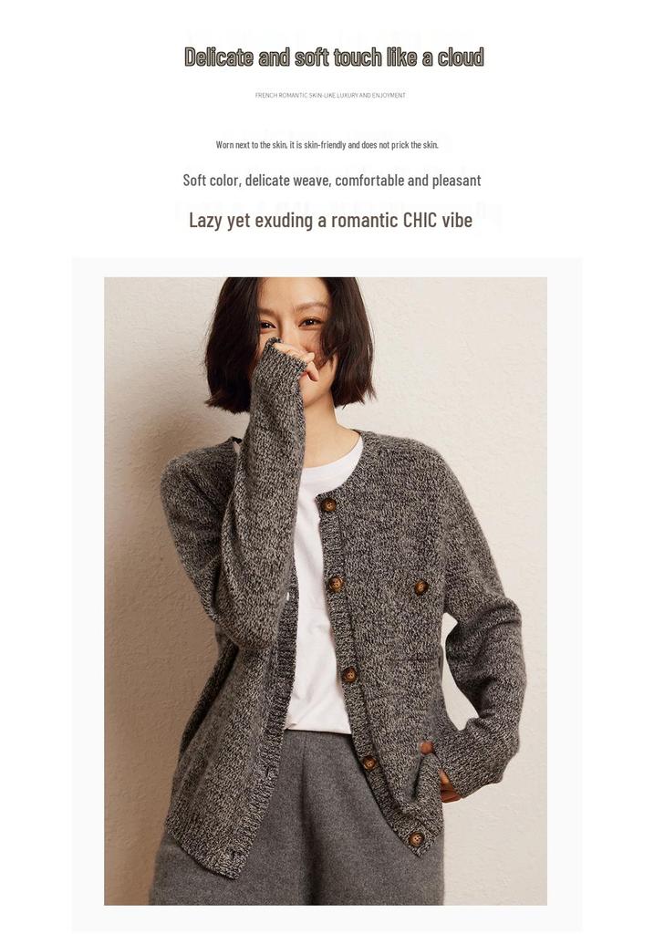 Women's Retro Floral Button-Up Cashmere Cardigan - Round Neck, Thick, Double Pocket, Slimming Knit Sweater for Autumn/Winter