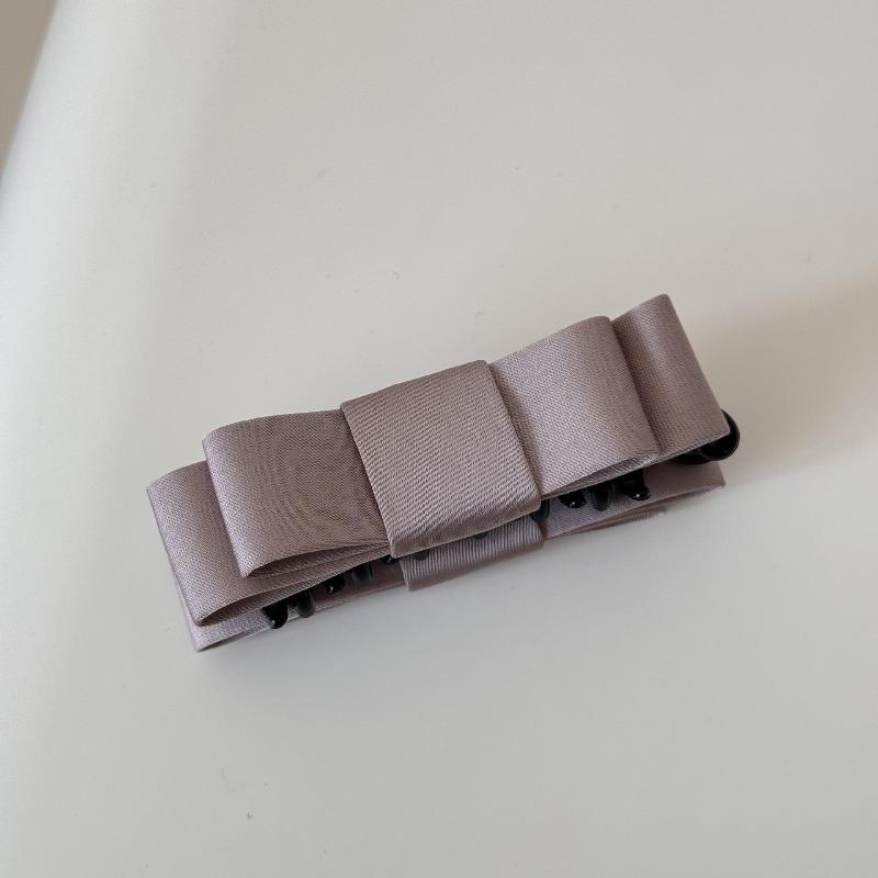 Vintage Solid-color Velvet Bow-shaped Banana Hair Clip - A Classic Hair Accessory for The Lazy At The Back of The Head.