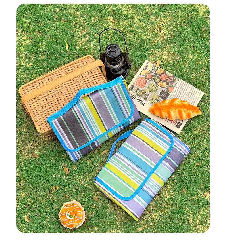 Waterproof Thickened PVC Outdoor Folding Picnic Mat