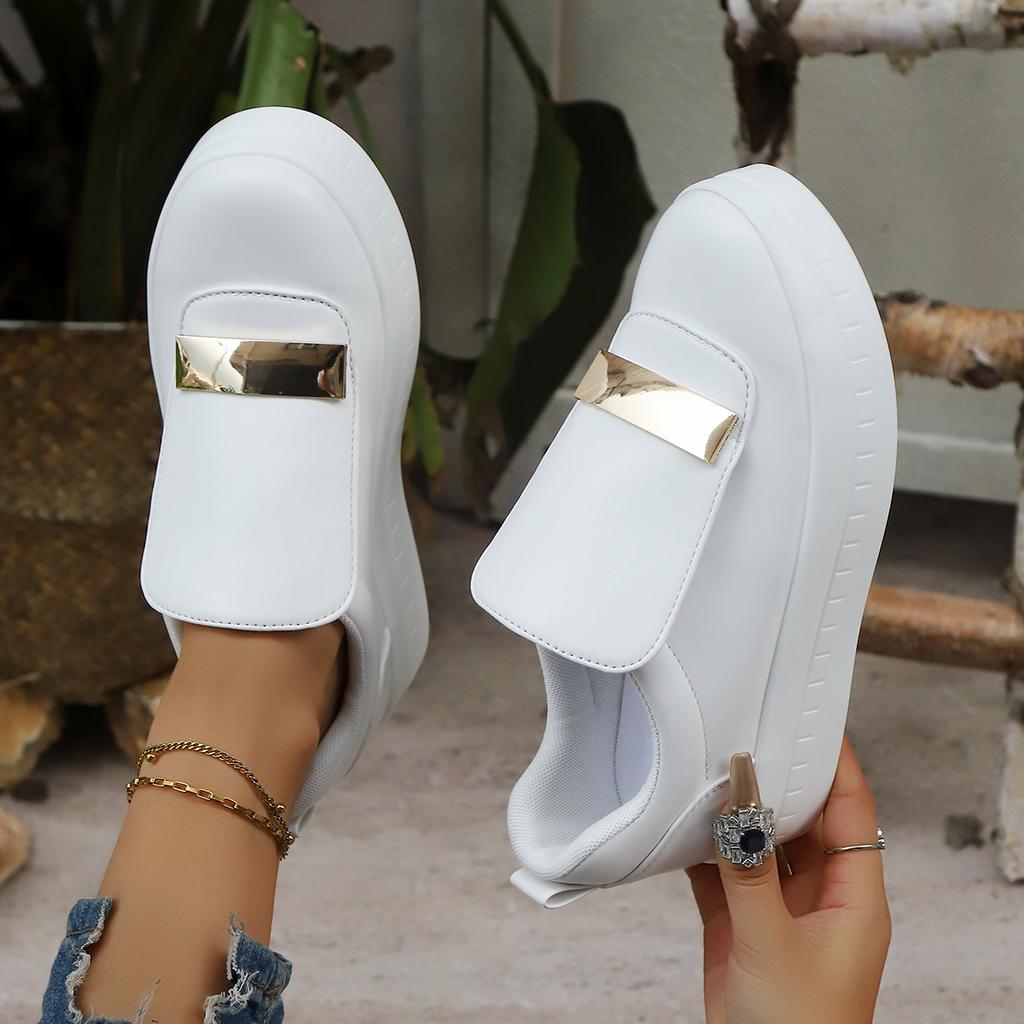 Fashion 2025 New Luxury Brand Comfortable Sneakers Slip-On Driving Moccasins Flats Shoes Women Handmade Lightweight Casual Loafers