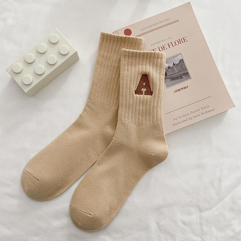 

Women s Mid-Calf Shark Pants Socks - Cotton, Anti-Odor, Versatile, Influencer Style for Autumn/Winter. One size, fits 35 to 43, priority shipping