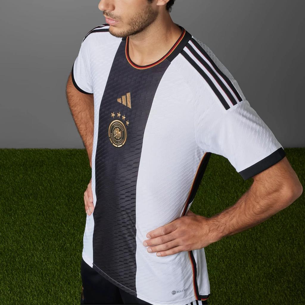 Adidas Striped Crew Neck Slim Fit Long Sleeve Soccer Shirt Men tops White HF1473