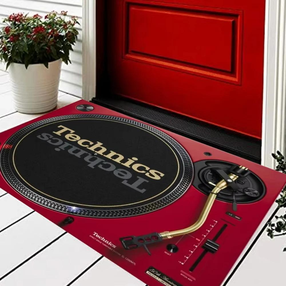 

Classic and Retro Technics Design Floor Mat Carpet for Living Room Bedroom Non-Slip Soft Rug Playroom Outdoor Entry Doormat 40x60cm