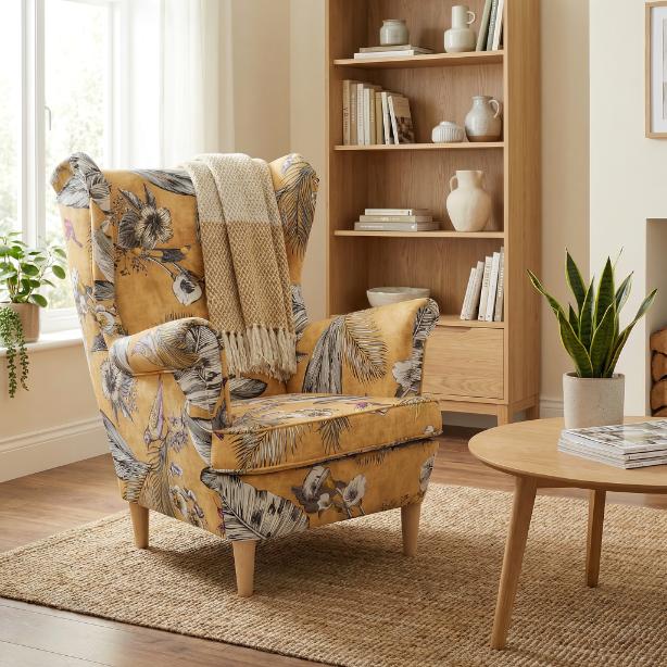 Ohrensessel Ari Spring Print mit Muster im skandinavischen Stil – Family Meble