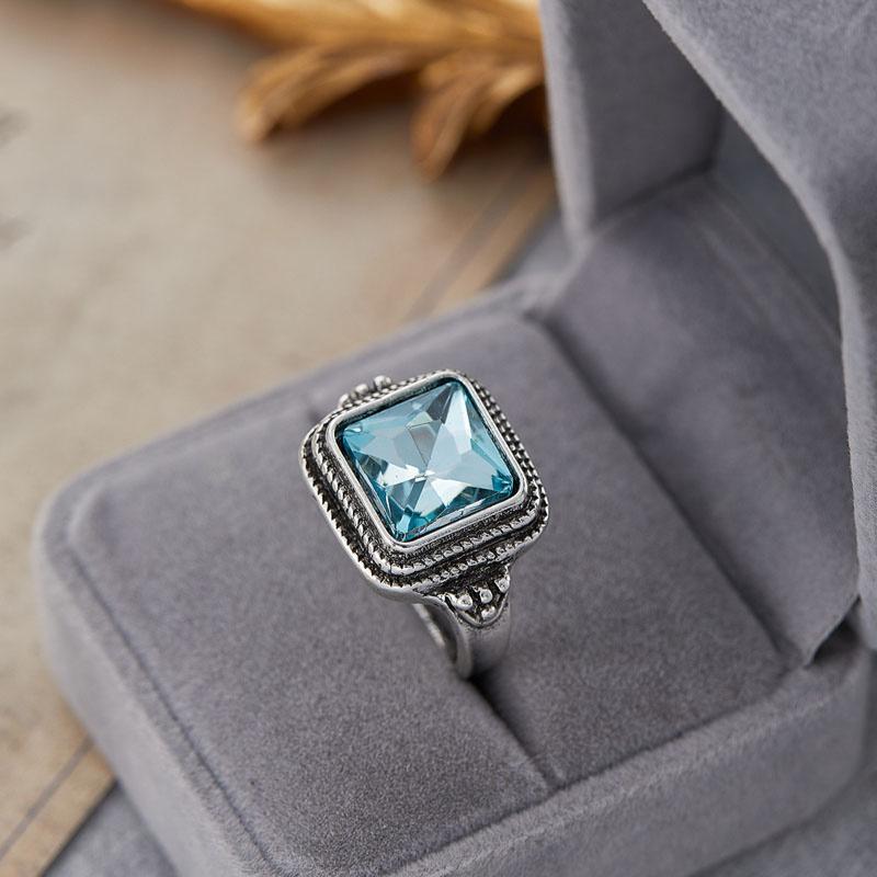 

Vintage Trend Geometric Floral Women s Rings Niche Design Ethnic Holiday Party Accessories Gifts 10