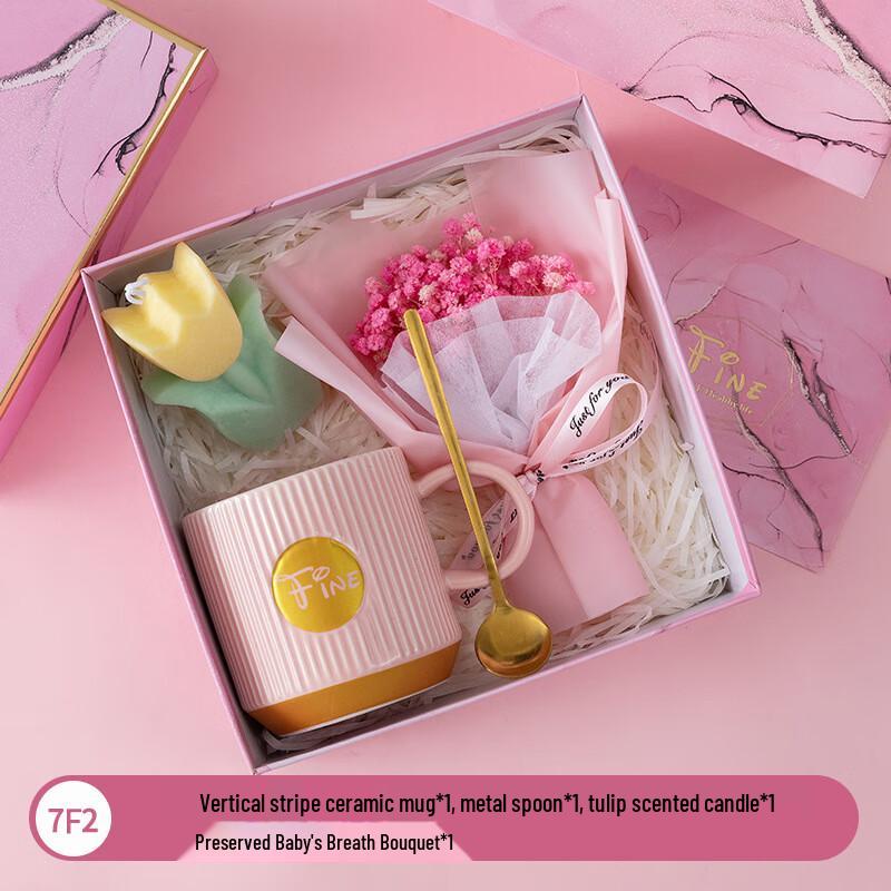 Ceramic Cup Gift Set with Candle and Gypsophila