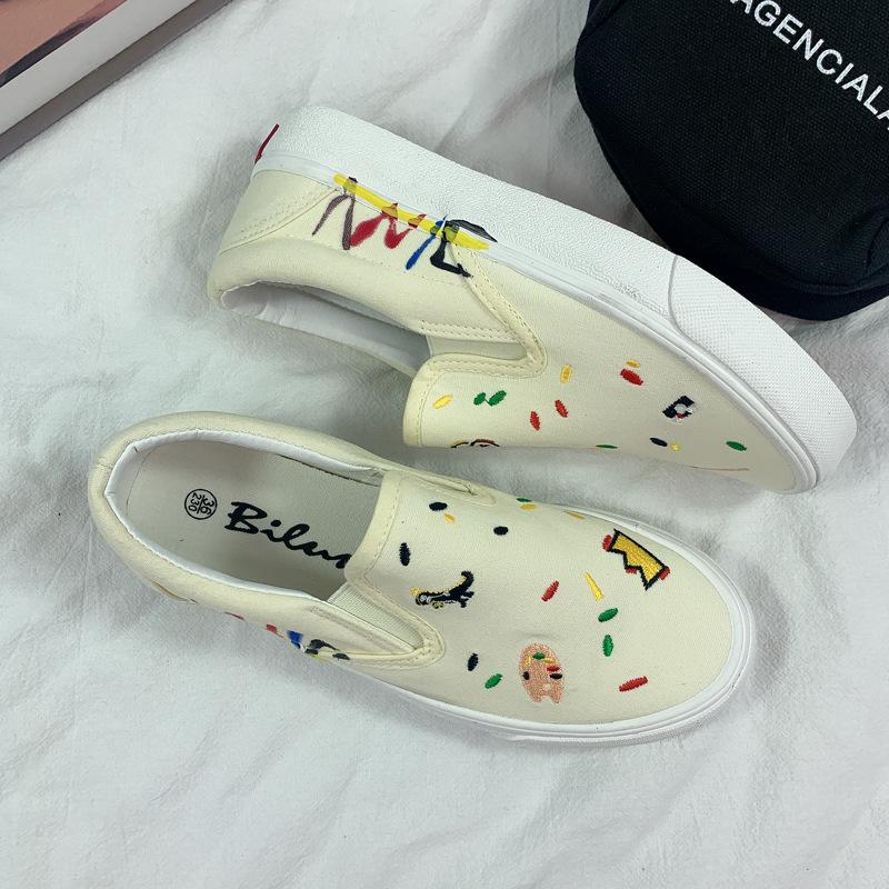 Spring and Summer New Canvas Student Korean Version Embroidered Graffiti Women's Shoes One-pedal Lazy Shoes Cartoon Vulcanized Shoes