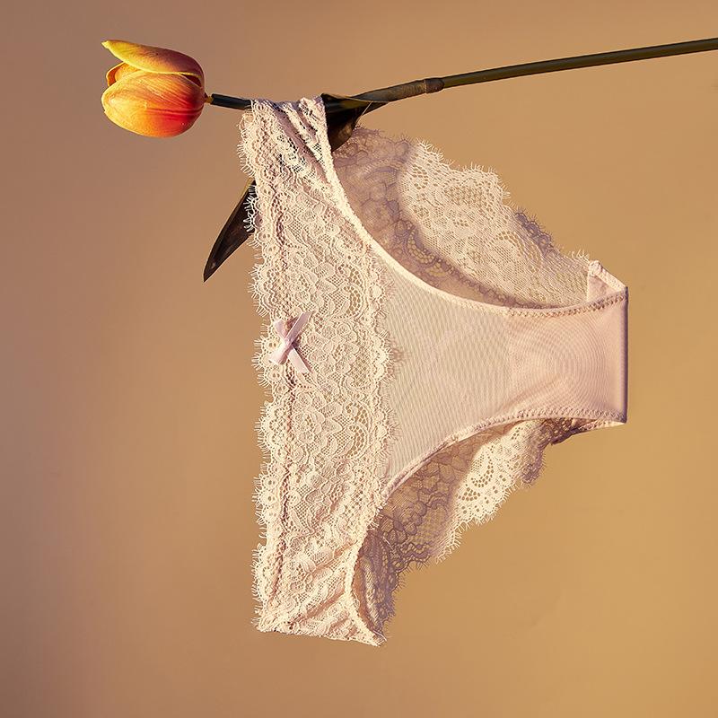 Ladies Spring and Summer Sexy Lace Low Waist Cross Thong Underwear