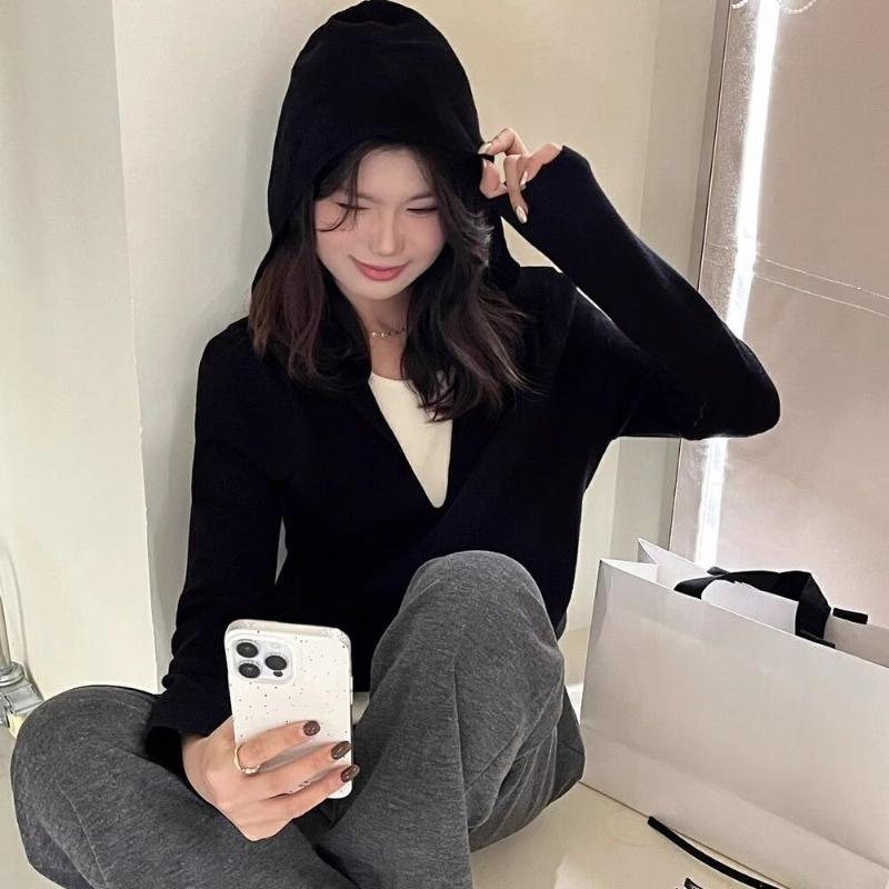 

Новый базовый вязаный свитер с капюшоном и эффектом двухслойности для женского осенне-зимнего гардероба, облегающий короткий топ one size fits all чёрный