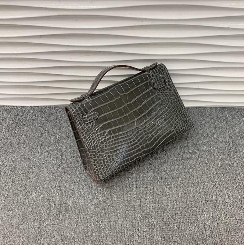 2025 New Leather Women's Bag Crocodile Pattern Generation  Bag High-end Chain Portable Shoulder Messenger Bag Cross-border