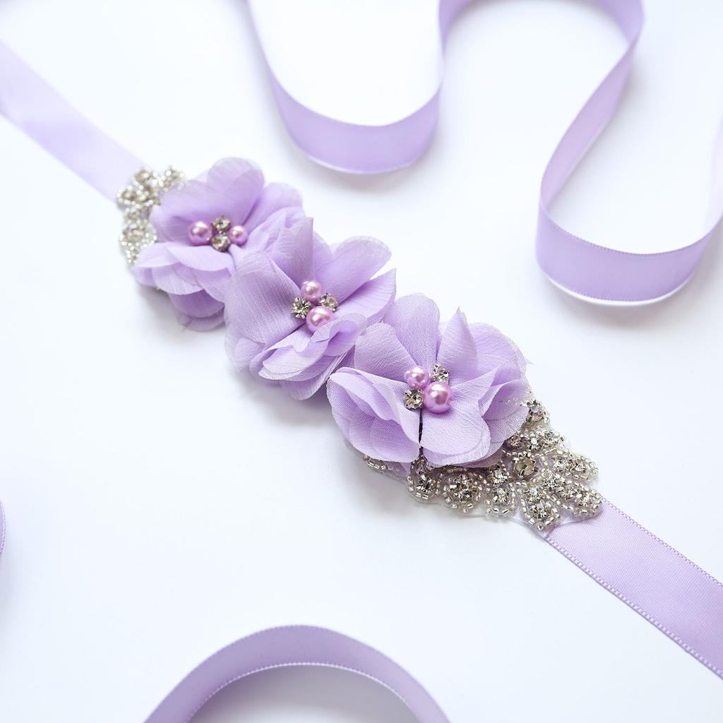 Cintura Da Sposa In Raso Azzurro Con Cristalli E Perle: Ornamento Floreale Per Abito Da Cerimonia