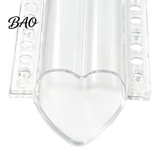 Garden Vegetable Shaper Cucumber Growing Mold, Heart Shaped, Clear Fruit Shaping Home Planting Tool Plastic Reusable Mold for Zucchini