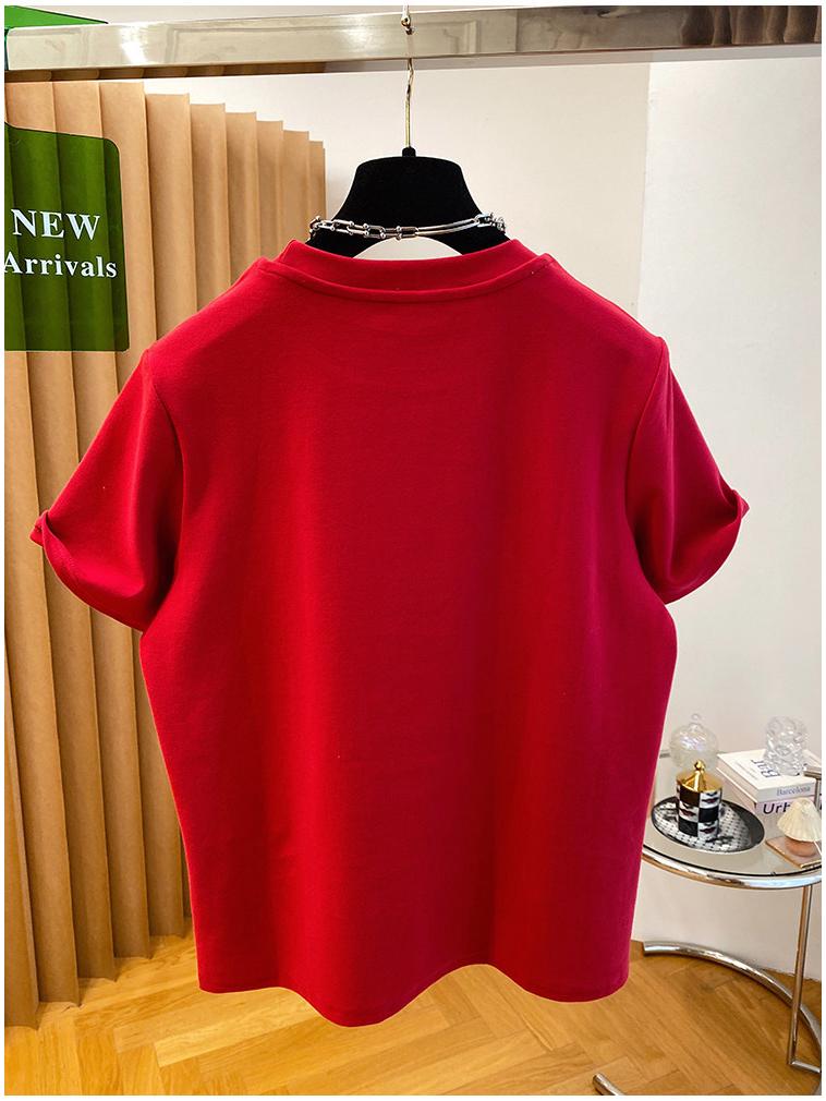 De Rong Plus Size Embroidered Horse Year Short Sleeve T-shirt for Women - Loose & Slimming Fit for Early Spring/Autumn
