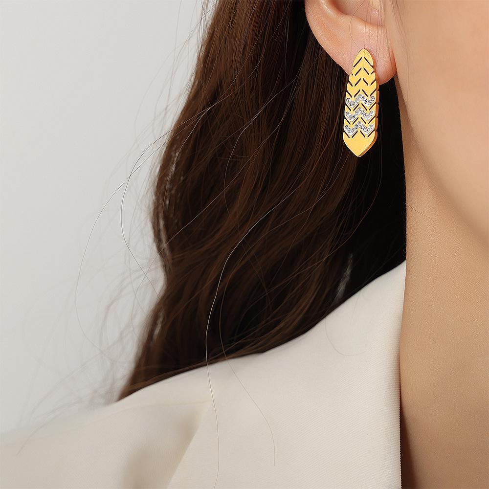 Chinese Cicada Wing 18K Gold Rhombus Geometric Titanium Earrings