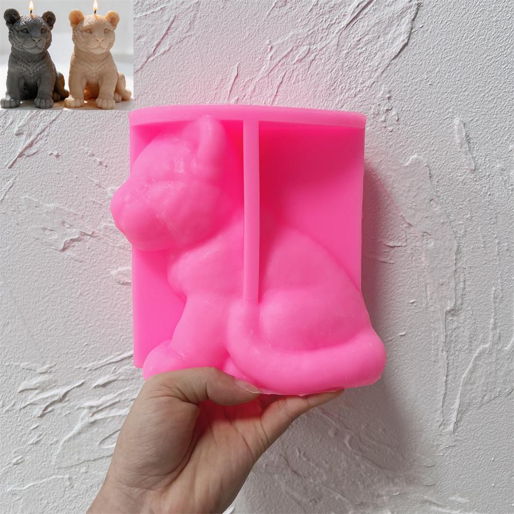 Tiger Cub Sitting Statue Silicone Mold Tiger Baby Animal Candle Mold Home Garden Ornament Pet Resin Silicone Mold 13.9CM