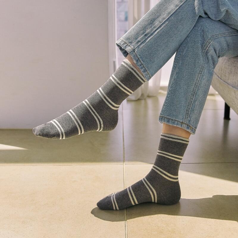 

Women s Socks S10XWBT-20