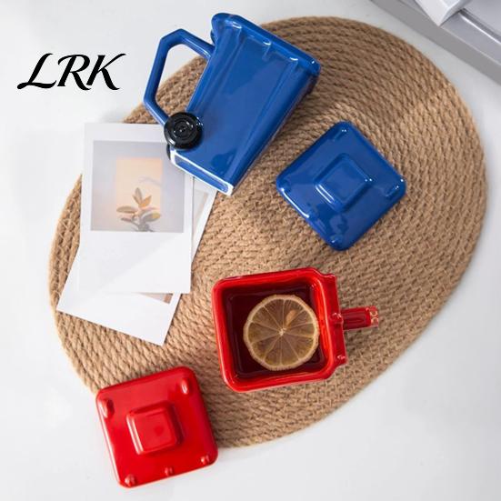 Mini Recycling Bin Mug Funny Trash Ceramic with Lid, Novelty Garbage Can Drinking Tea Cup Handle, Coffee Mug, Gag Gifts for Coworkers, Office